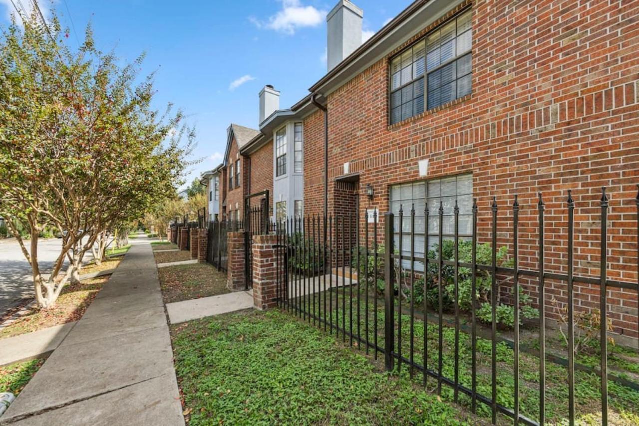 Montrose Two Homes 4 Bedroom 3400Sf Sleeps 20 Downtown Multiple Families Houston Exterior photo